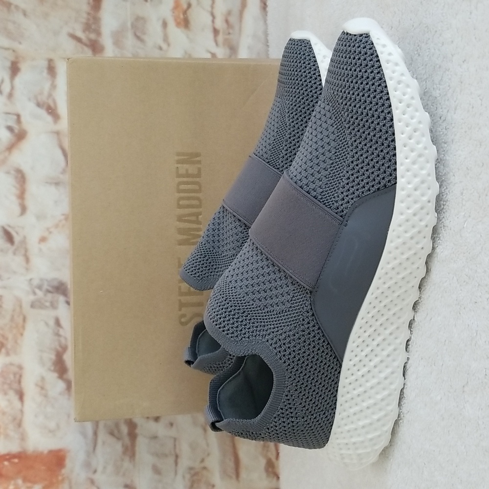 New Steve Madden Ritz Sneakers